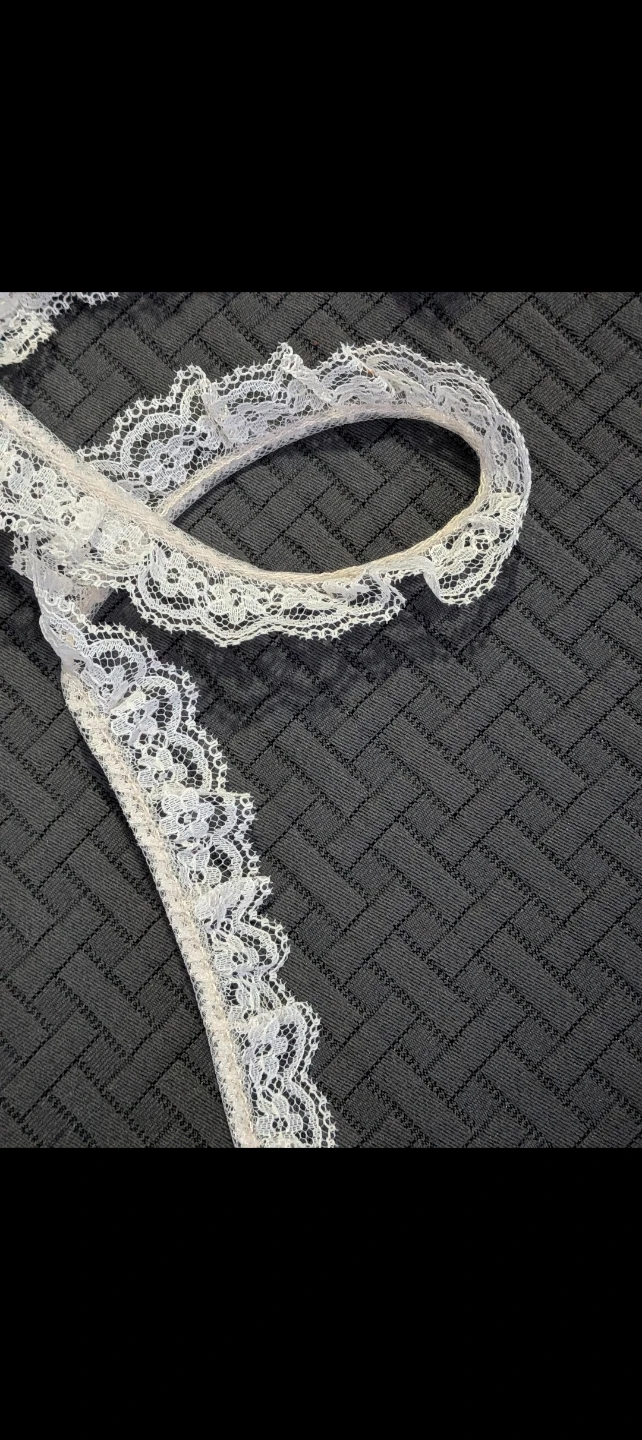 Cream White Vintage Rusched Floral Lace Trim per yard