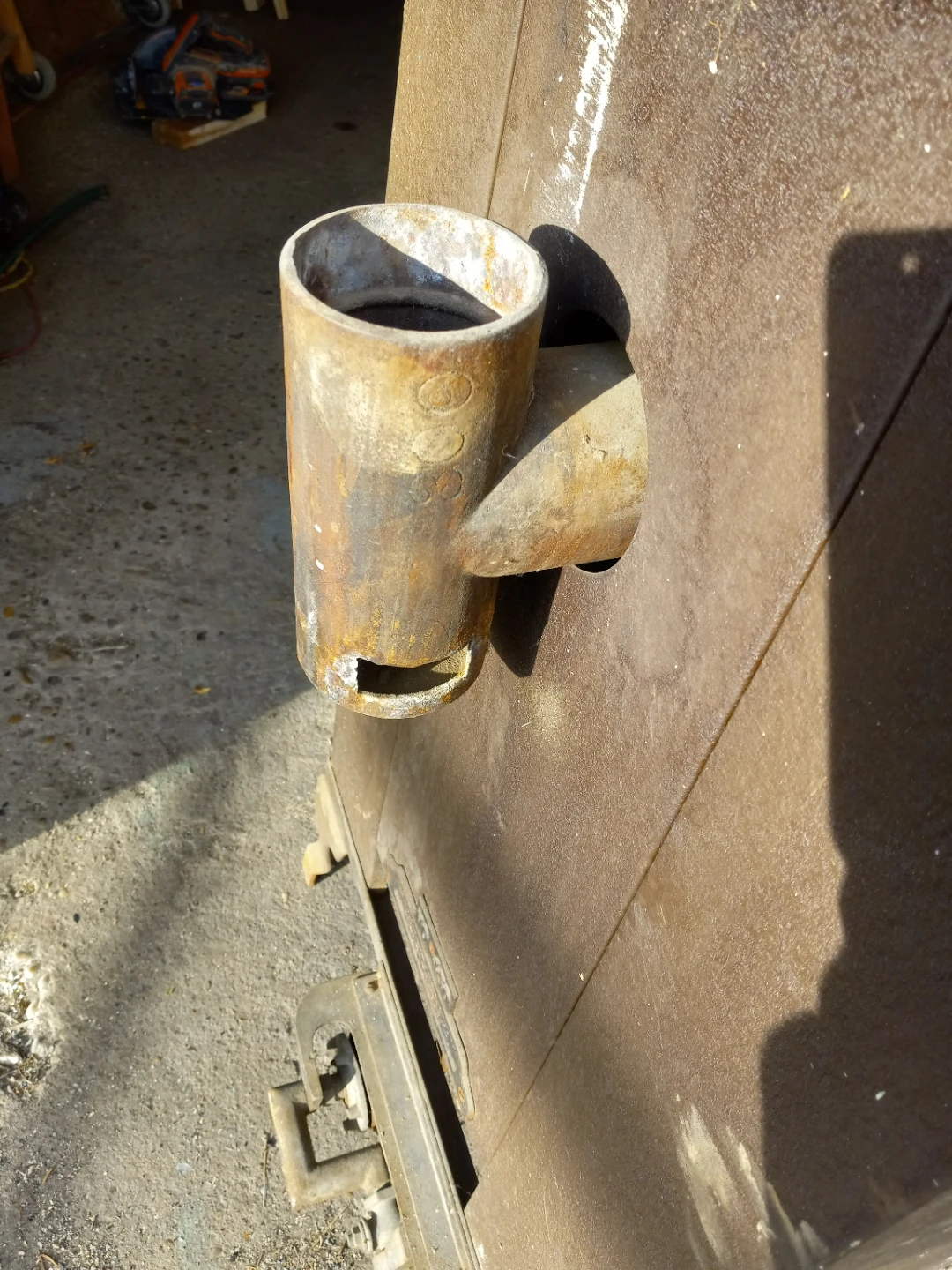 Antique cast iron gas heater - photo 4