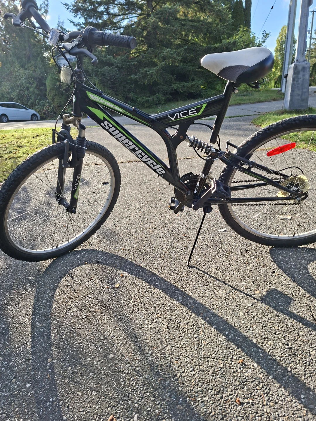 Supercycle Vice 18-Speed Dual Suspension Mountain Bike