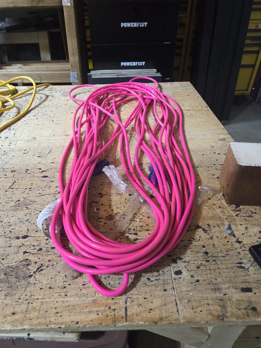 Heavy-Duty 100ft Extension Cord (12 Gauge / All-Weather) - photo 3
