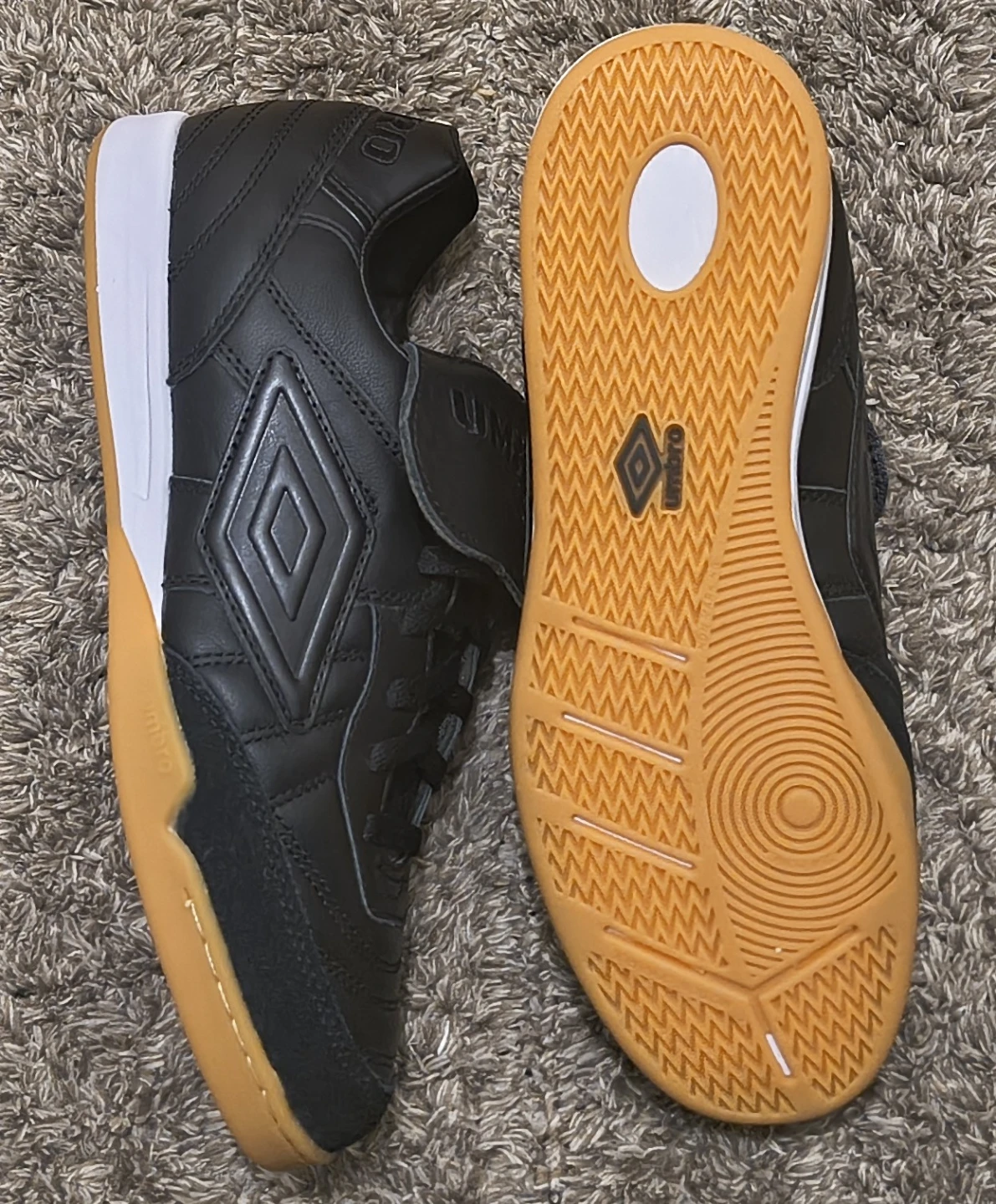 Umbro Speciali Pro IC Soccer Shoes Size 8 - photo 2
