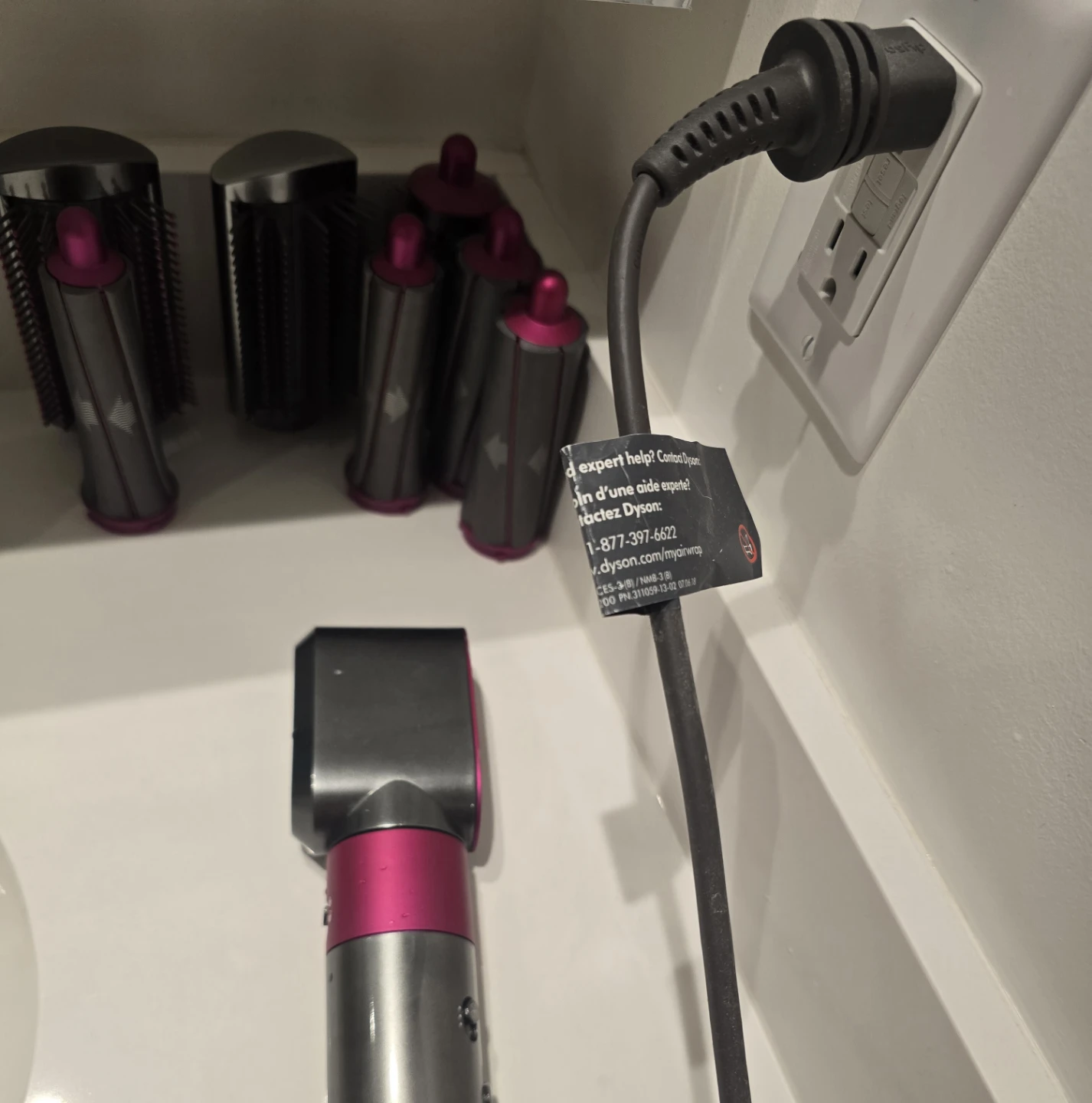 Dyson Airwrap Multi-Styler with Case - photo 2