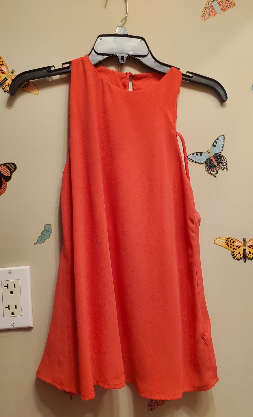 Charlotte Russe Red Sleeveless Top - photo 3