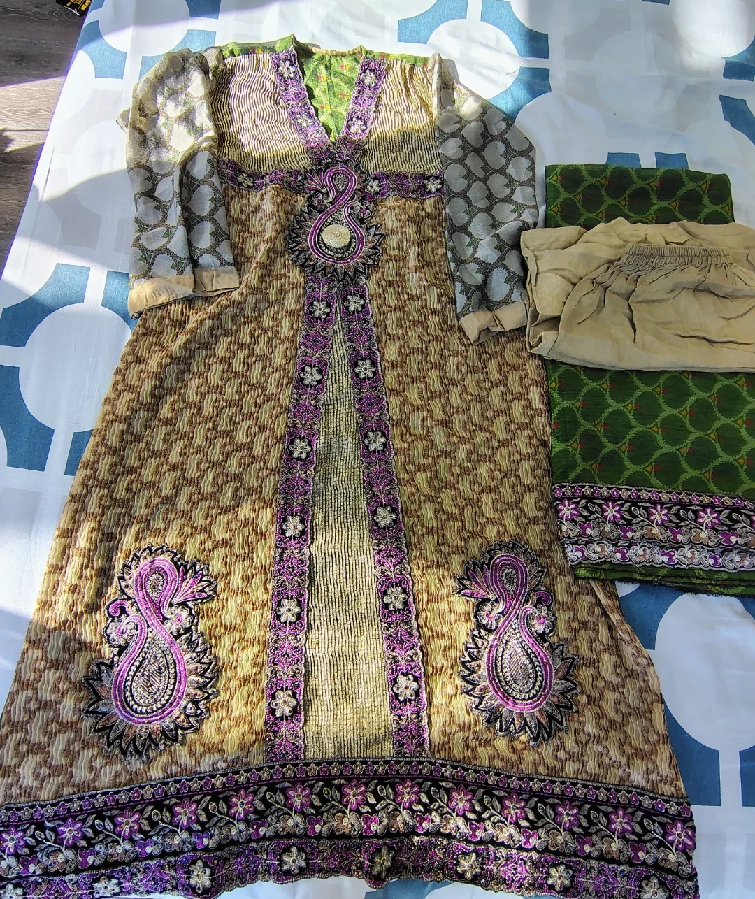 Assorted Women's Ethnic Wear and Dresses - photo 2