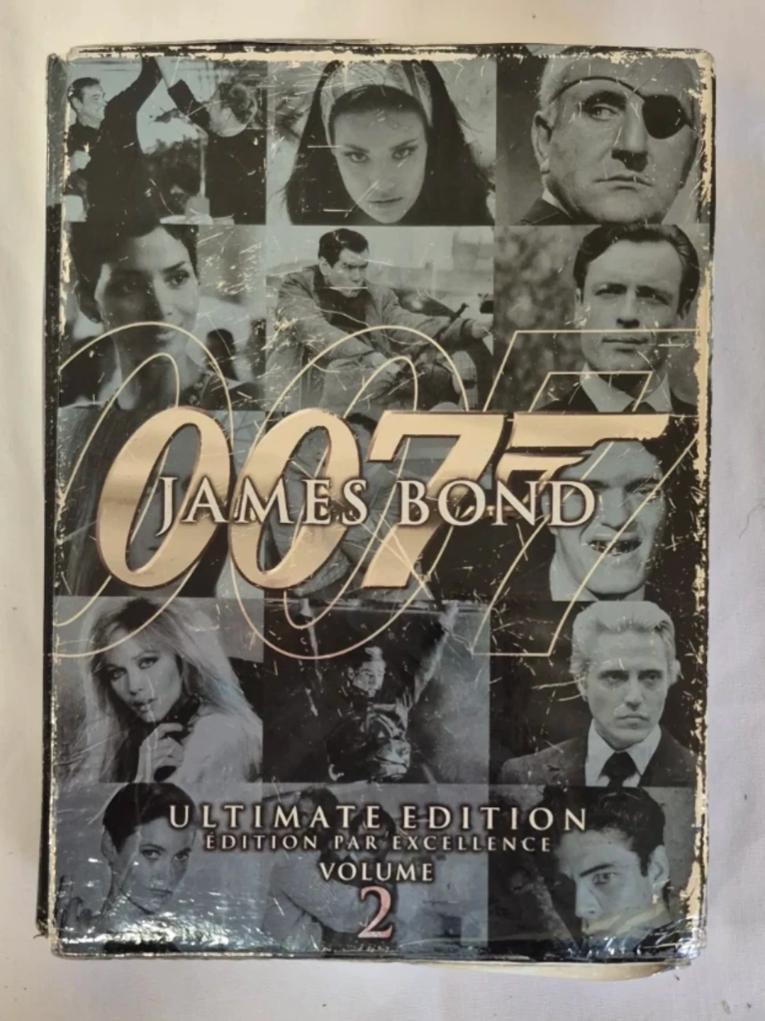 007 James Bond Ultimate Edition Volume 2 DVDS - photo 3