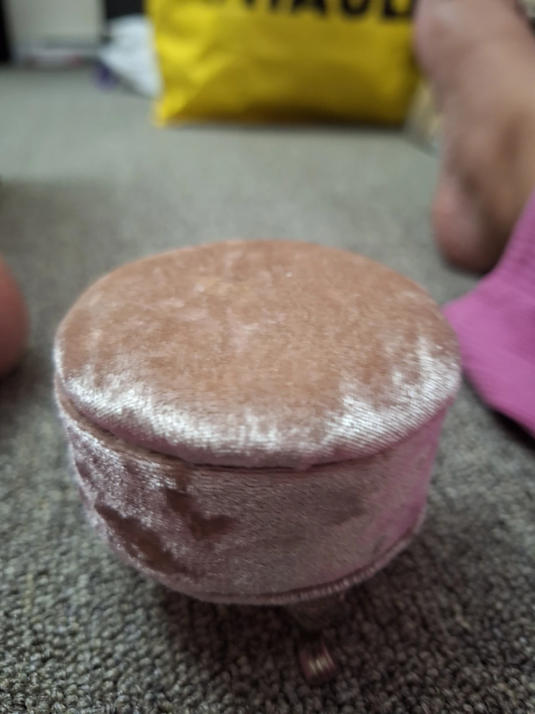Pink Velvet Ring Holder Box