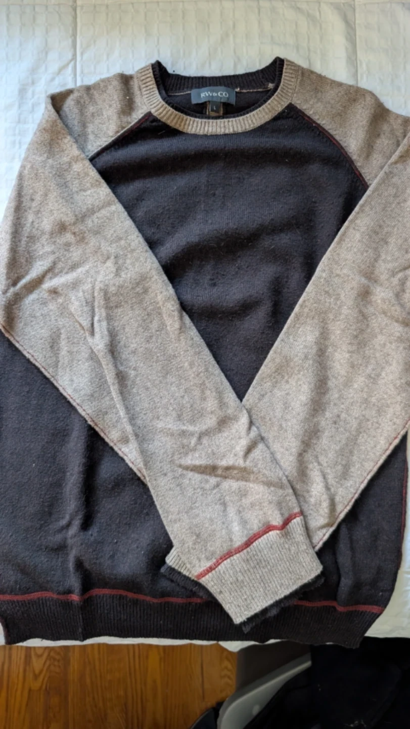 RW&CO. Men's Knit Sweater