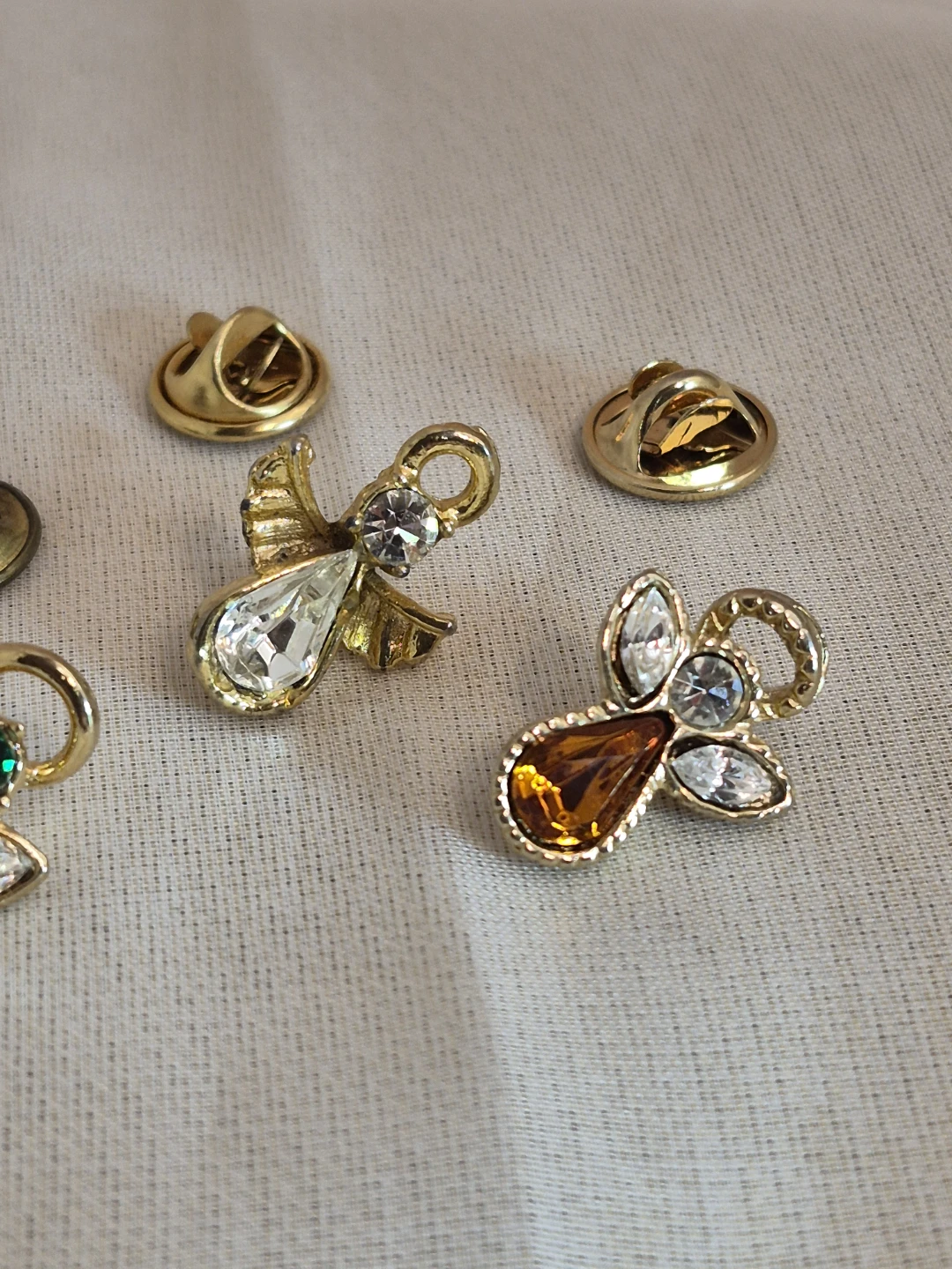 Beautiful Angel Pins Excellent Condition - photo 5