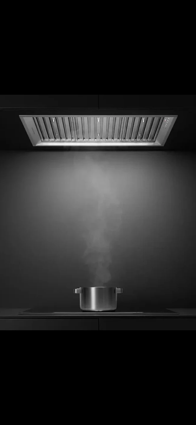Brand new Fisher & Paykel Series 9 integrated insert range hood - photo 4
