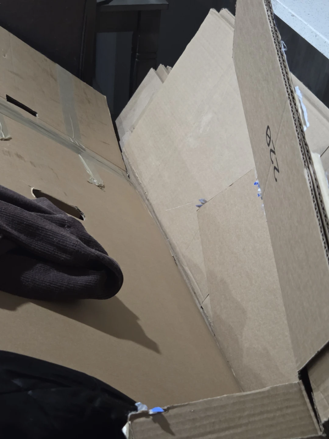 Assorted cardboard moving boxes - photo 2