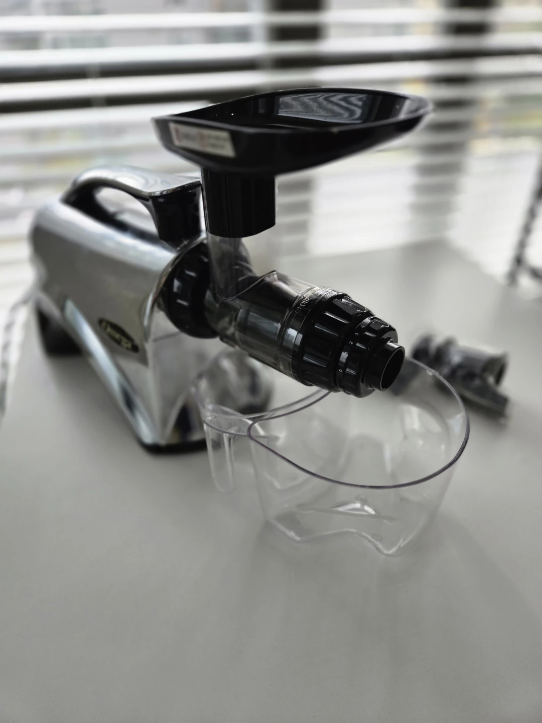 Omega NC900C Juicer - PICKUP only - photo 2