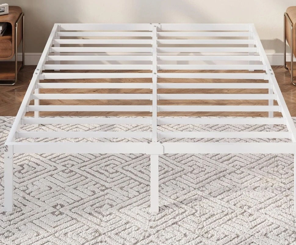 White Metal Full size Bed Frame