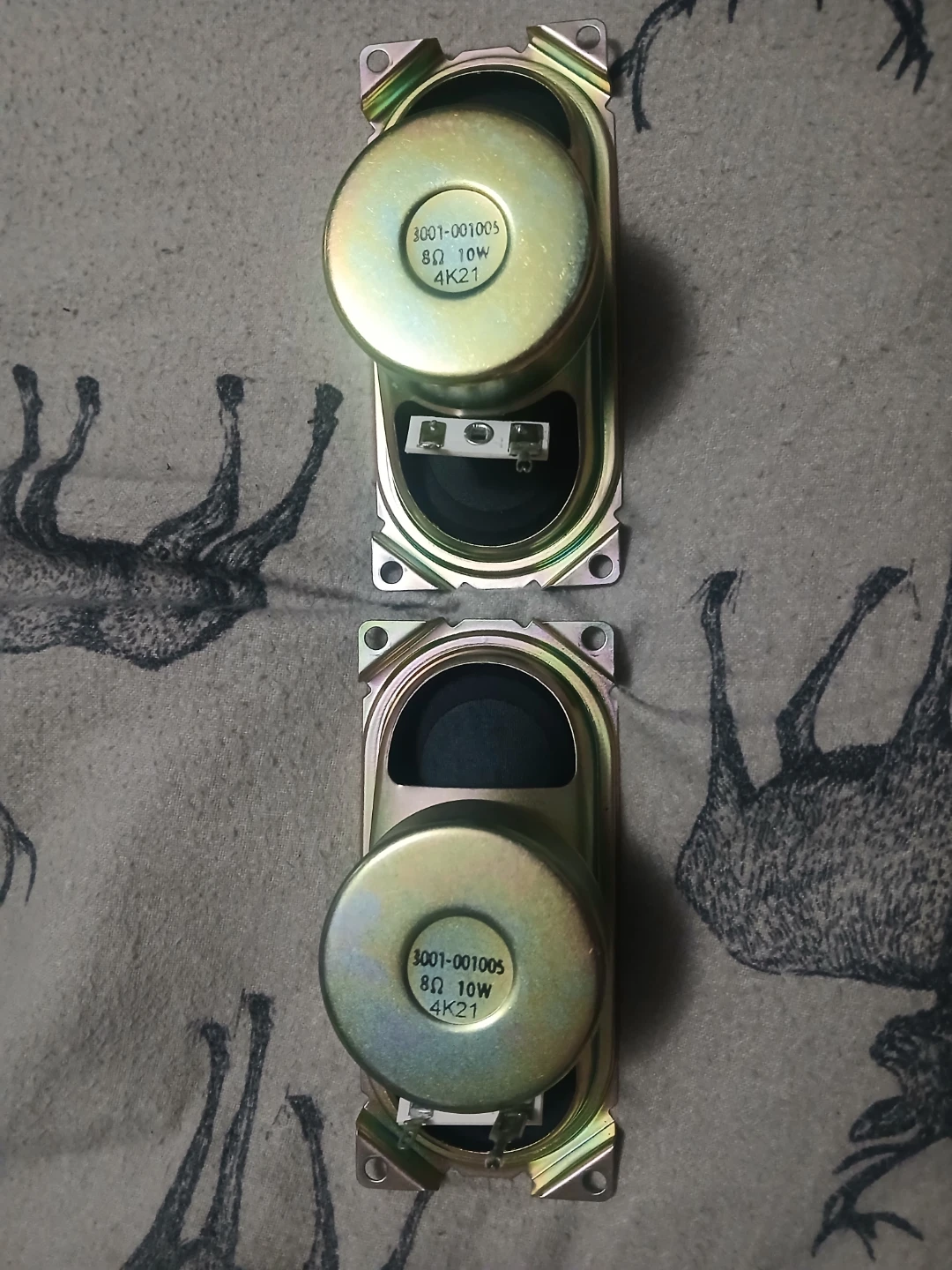 T.V Box Speakers - photo 4