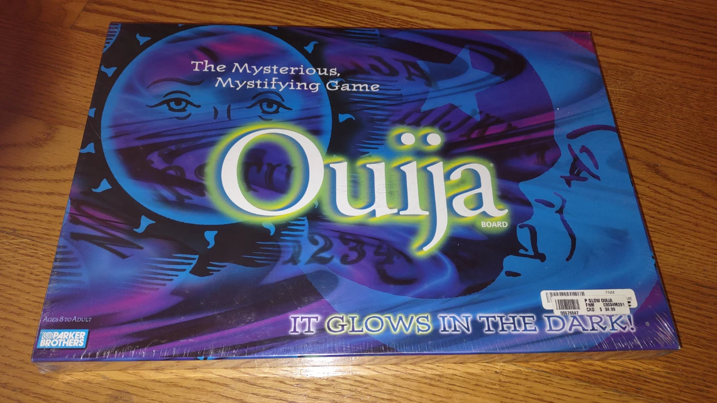 New sealed Parker Brothers Ouija Board Glow in the Dark