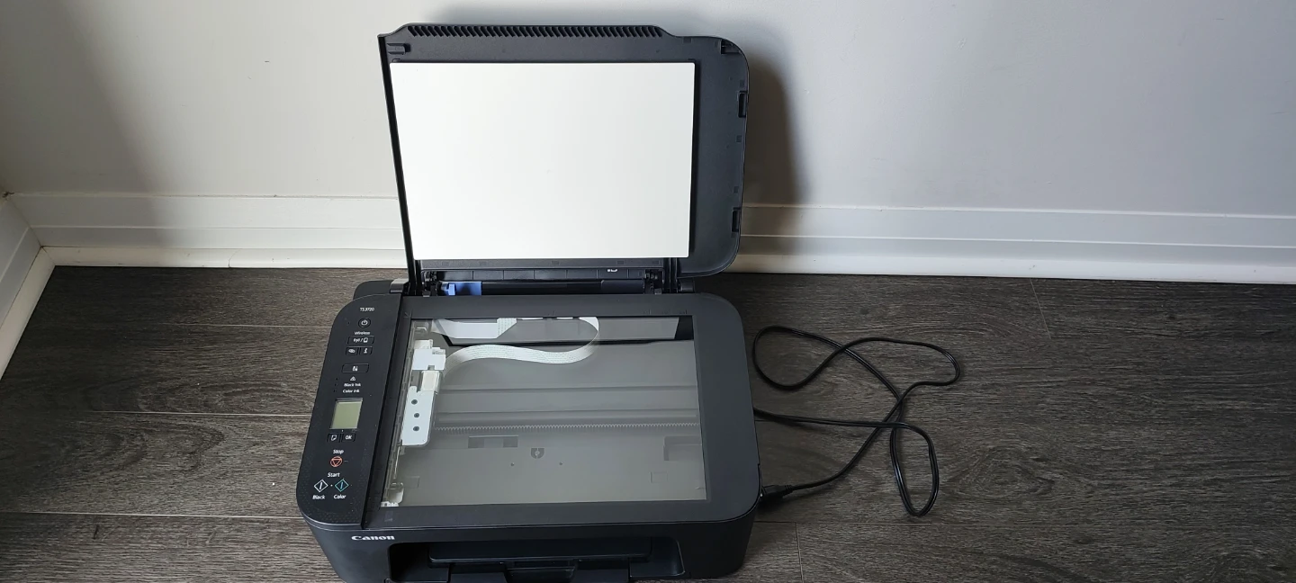 Canon PIXMA TS3720 Printer + A4 Sheet Bundle– Working Perfectly - photo 4