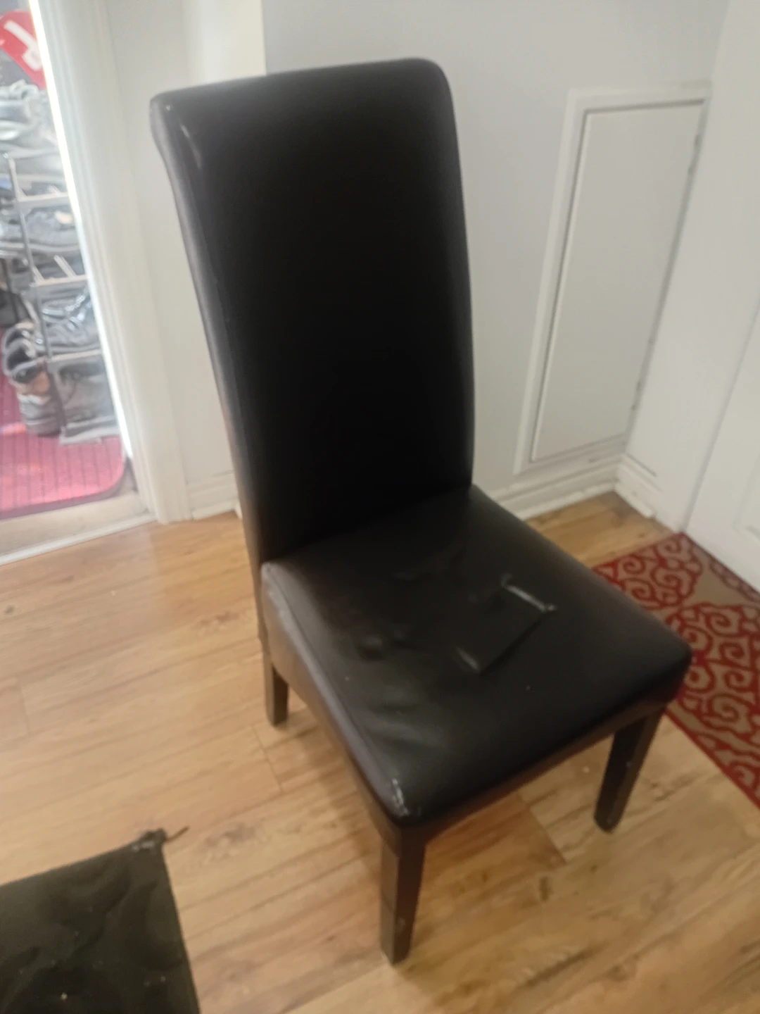 IKEA LEATHER SEAT. - photo 2
