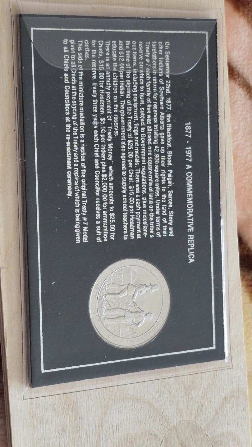 1977 Treaty #7 Commemorative Medallion Set - photo 3