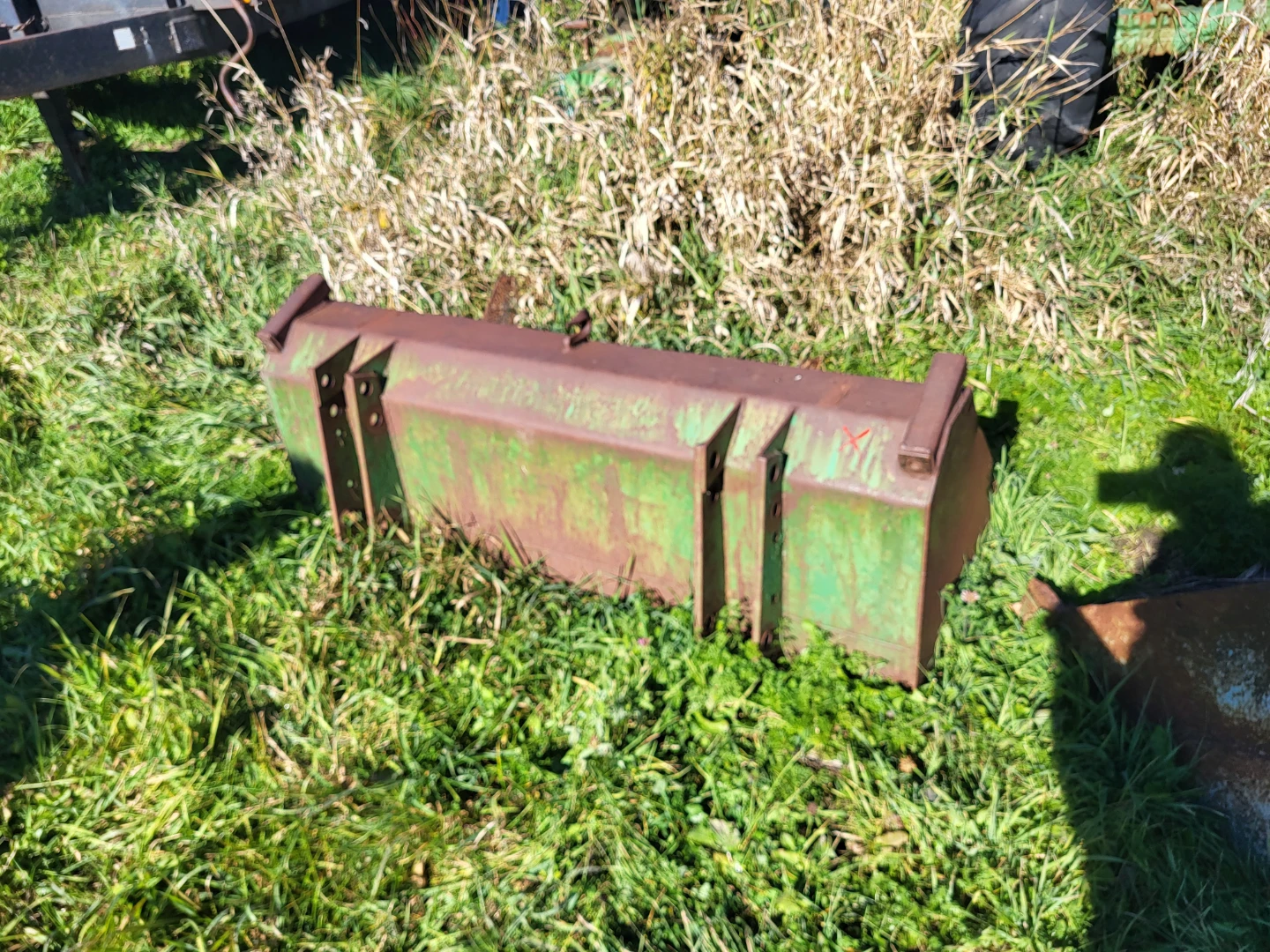 JD Tractor Loader Buckets - photo 3