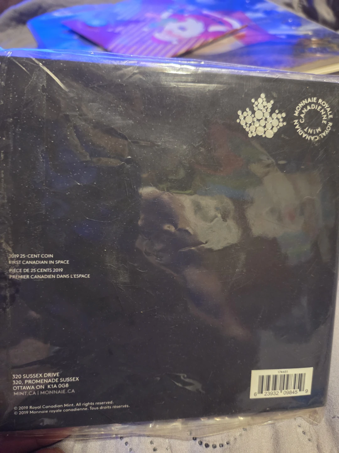 2019 First Canadian in Space 25-Cent Coin - photo 2