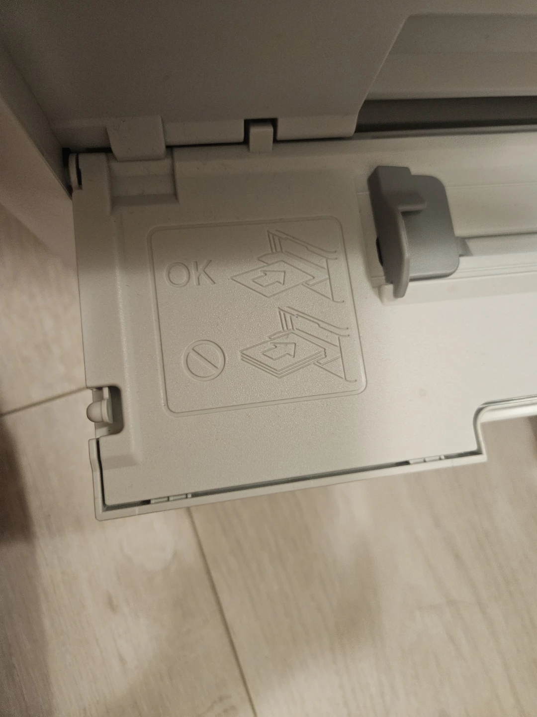 Brother HL-L3290CDW Colour Laser Printer - photo 3