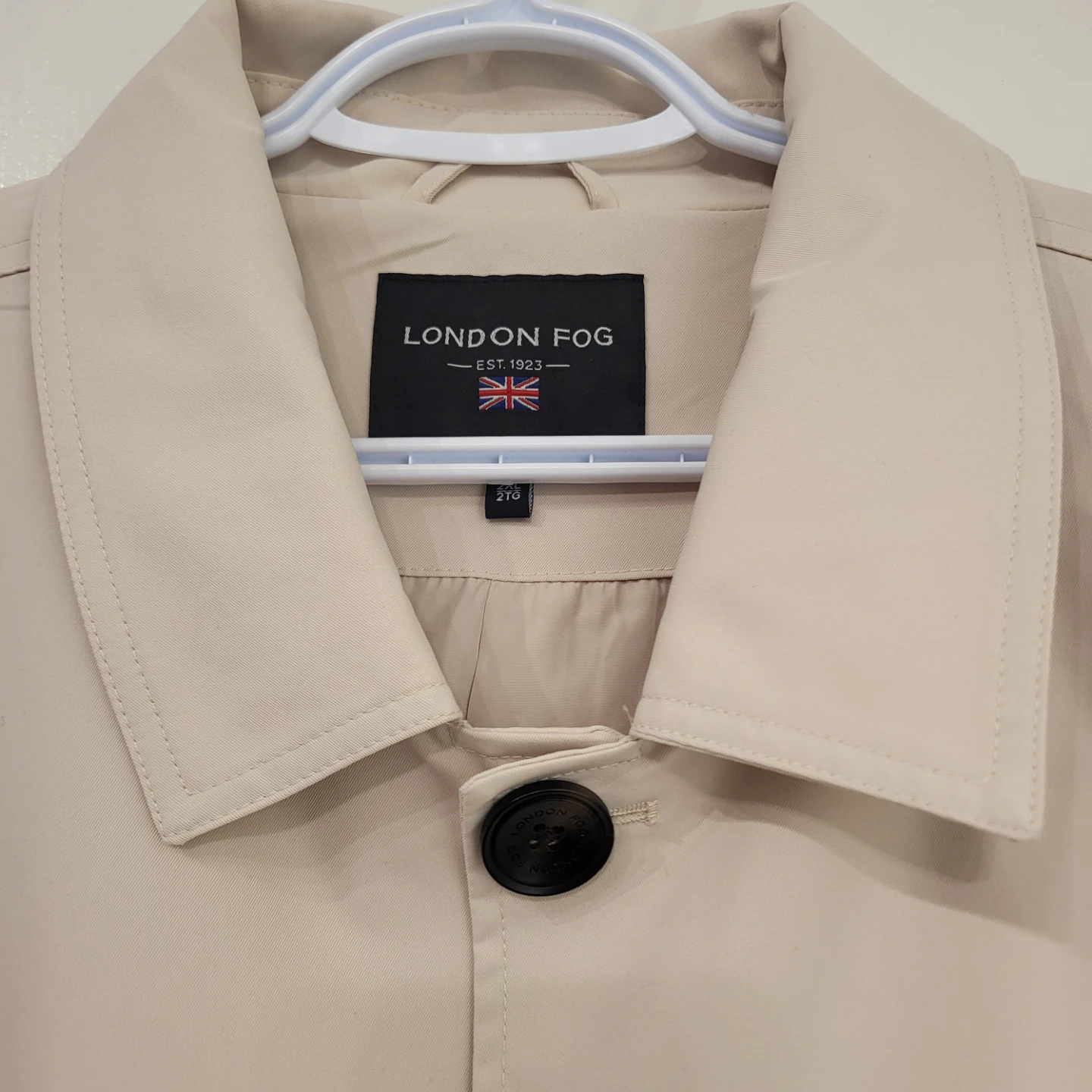 London Fog Beige Trench Coat - photo 2