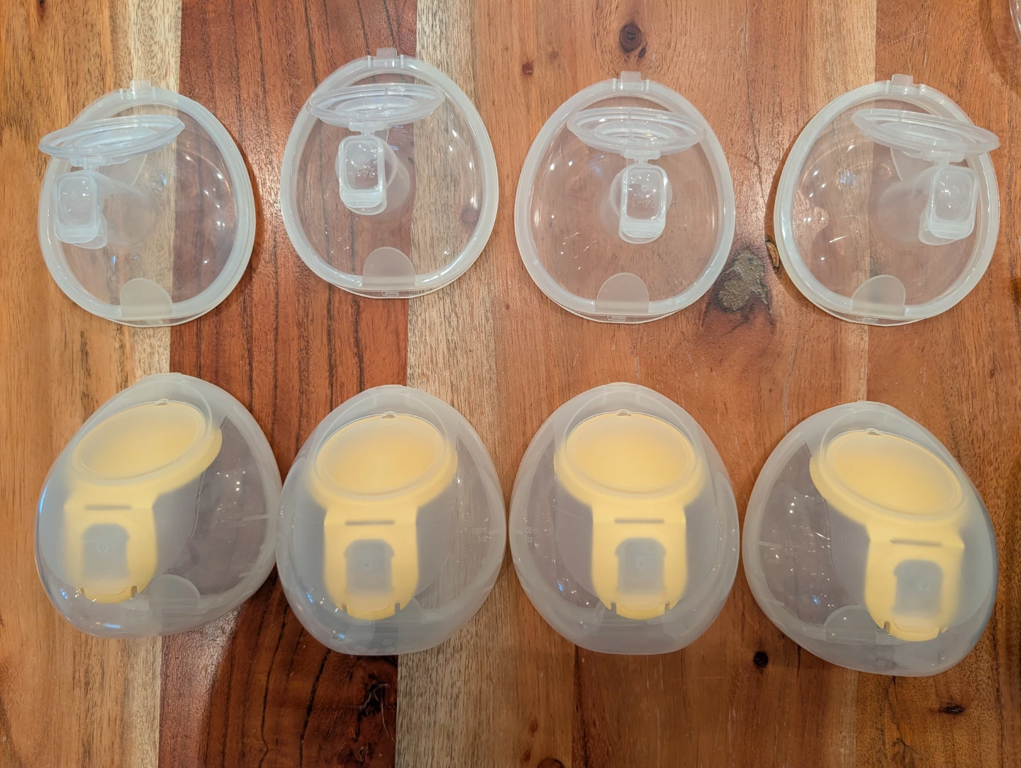 Medela Freestyle Hands-Free Pump + Extra Cup Set - photo 3