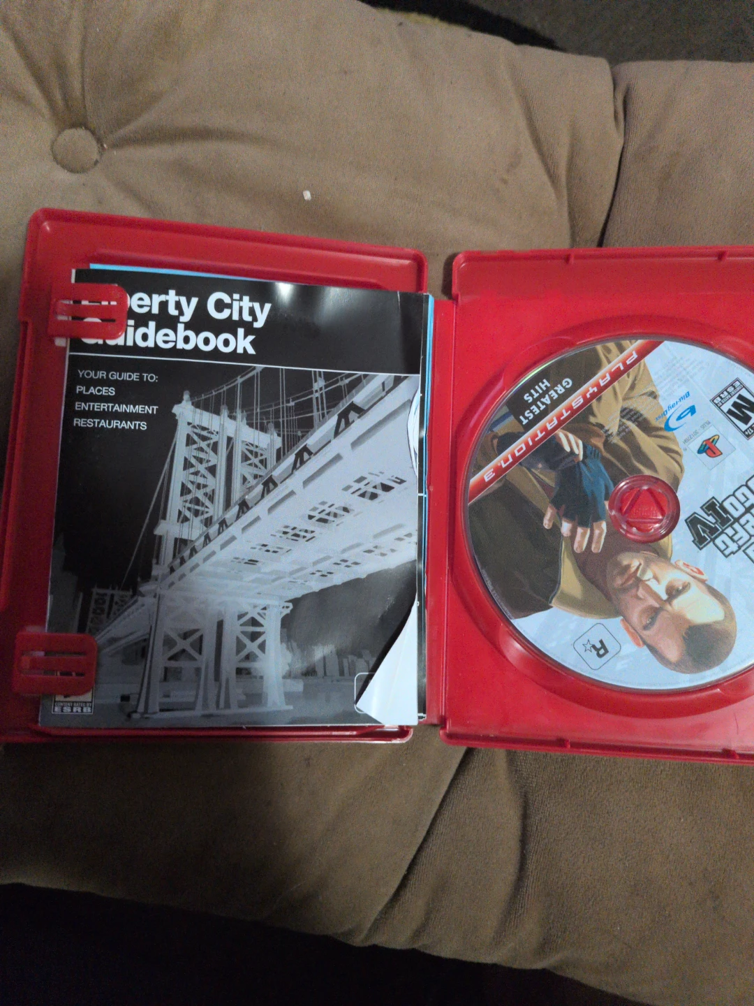 Grand Theft Auto IV for PlayStation 3 - photo 2