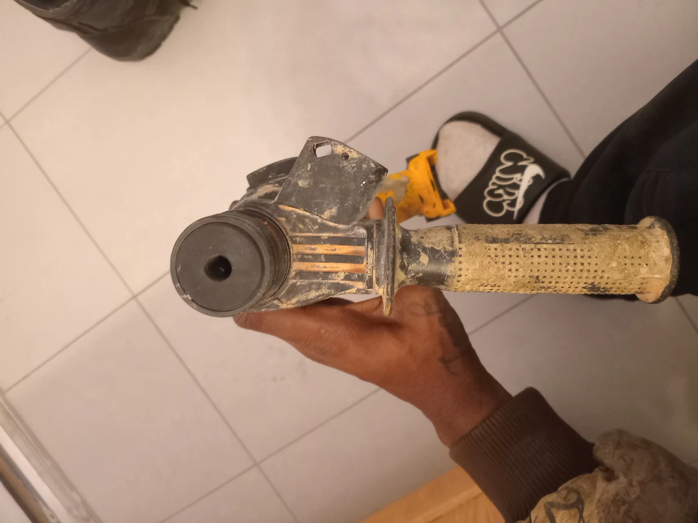 DEWALT 20V MAX Rotary Hammer, - photo 3