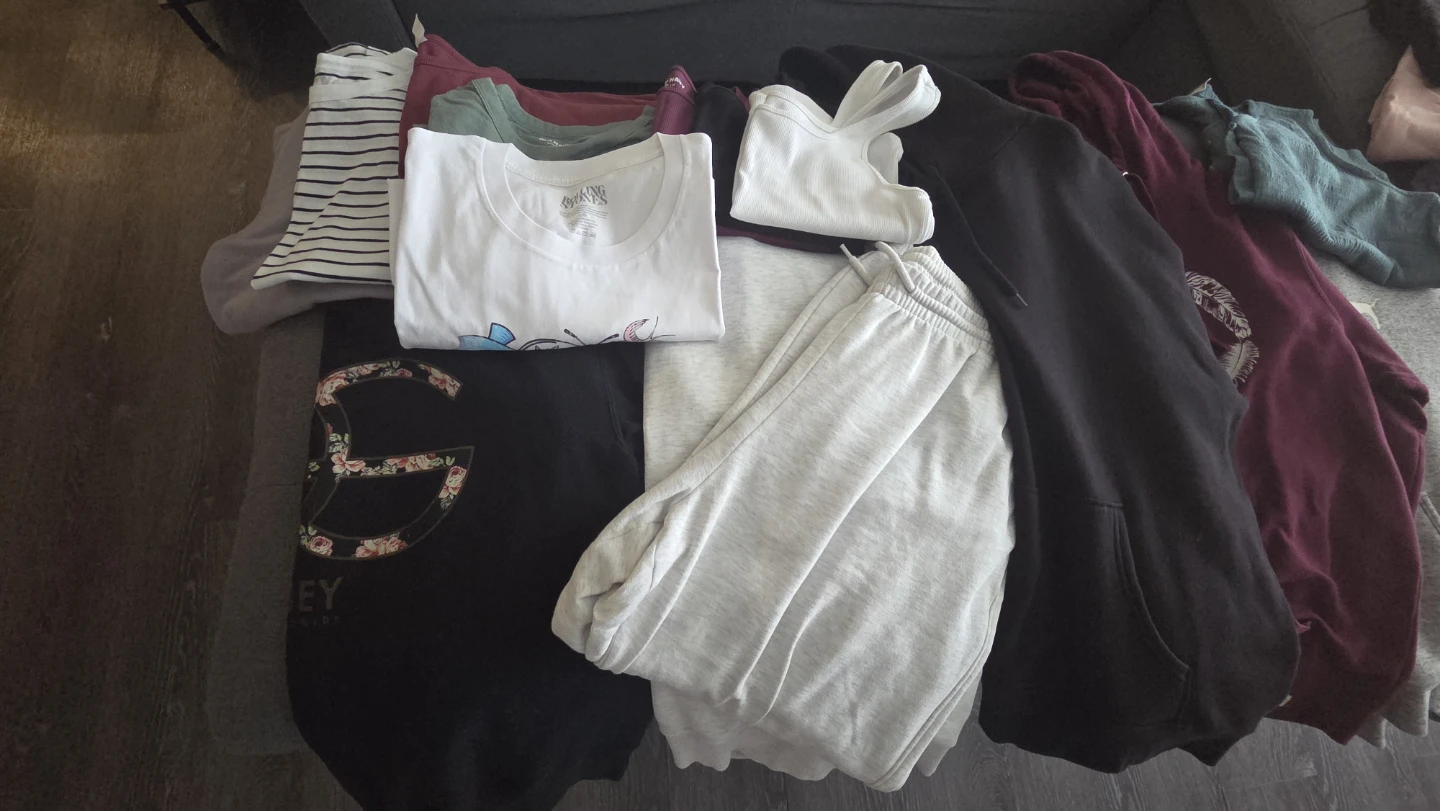 Large Bundle of Women's Clothing