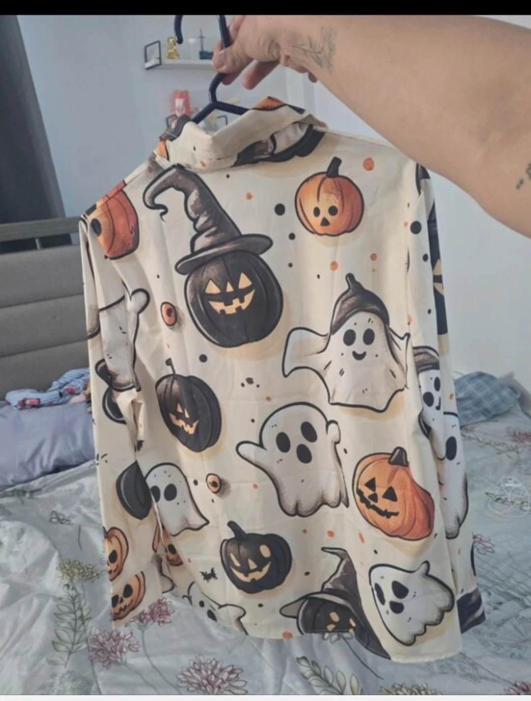 Halloween ghost and pumpkin print long sleeve shirt