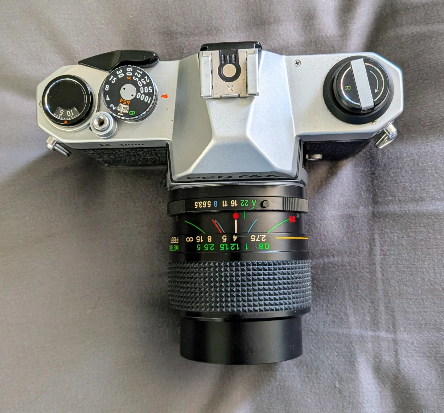 Pentax K1000 Film Camera with Vivitar 28-70mm Lens - photo 2