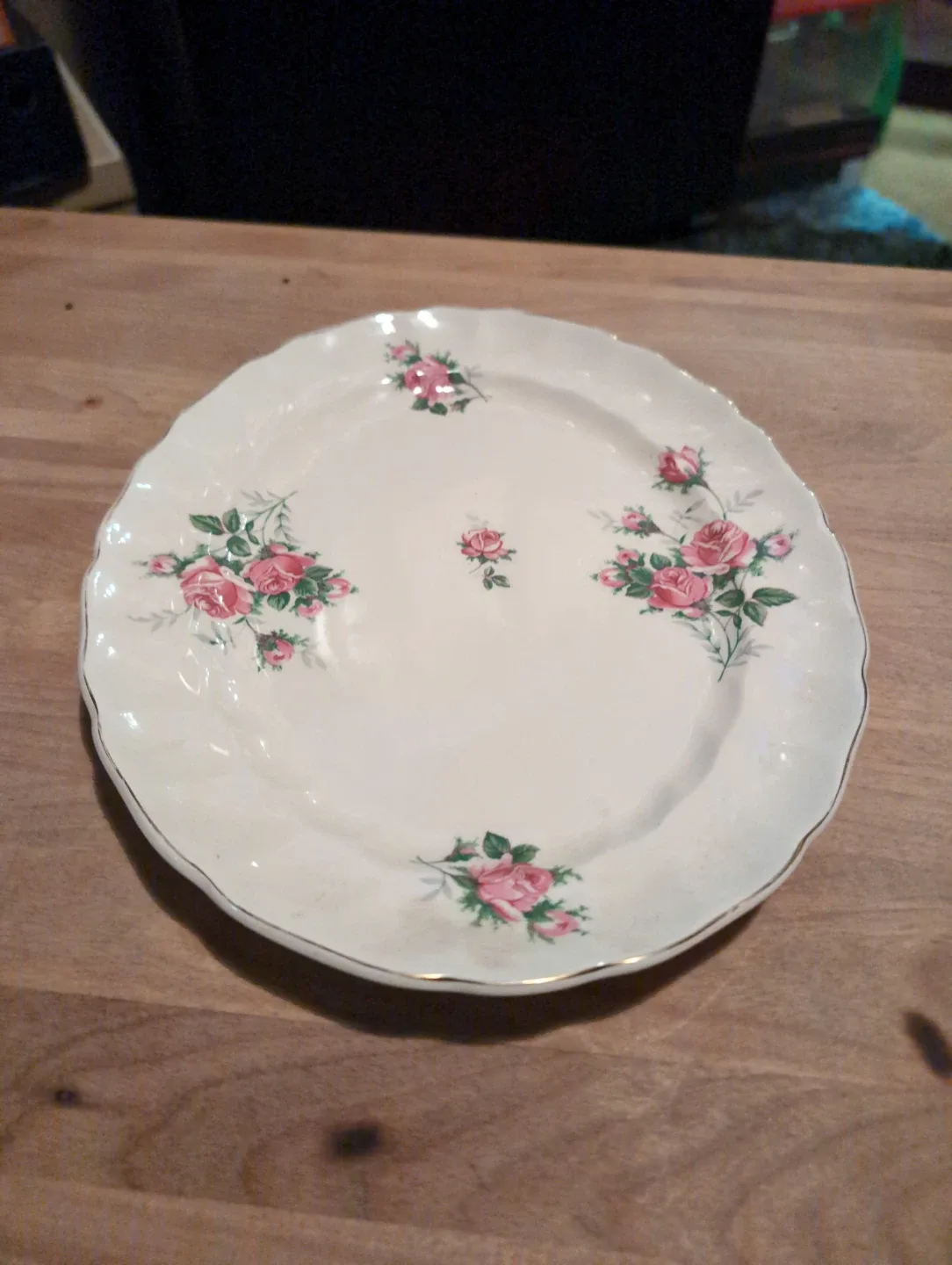 Johnson Bros Old Chelsea Serving Platter - photo 2