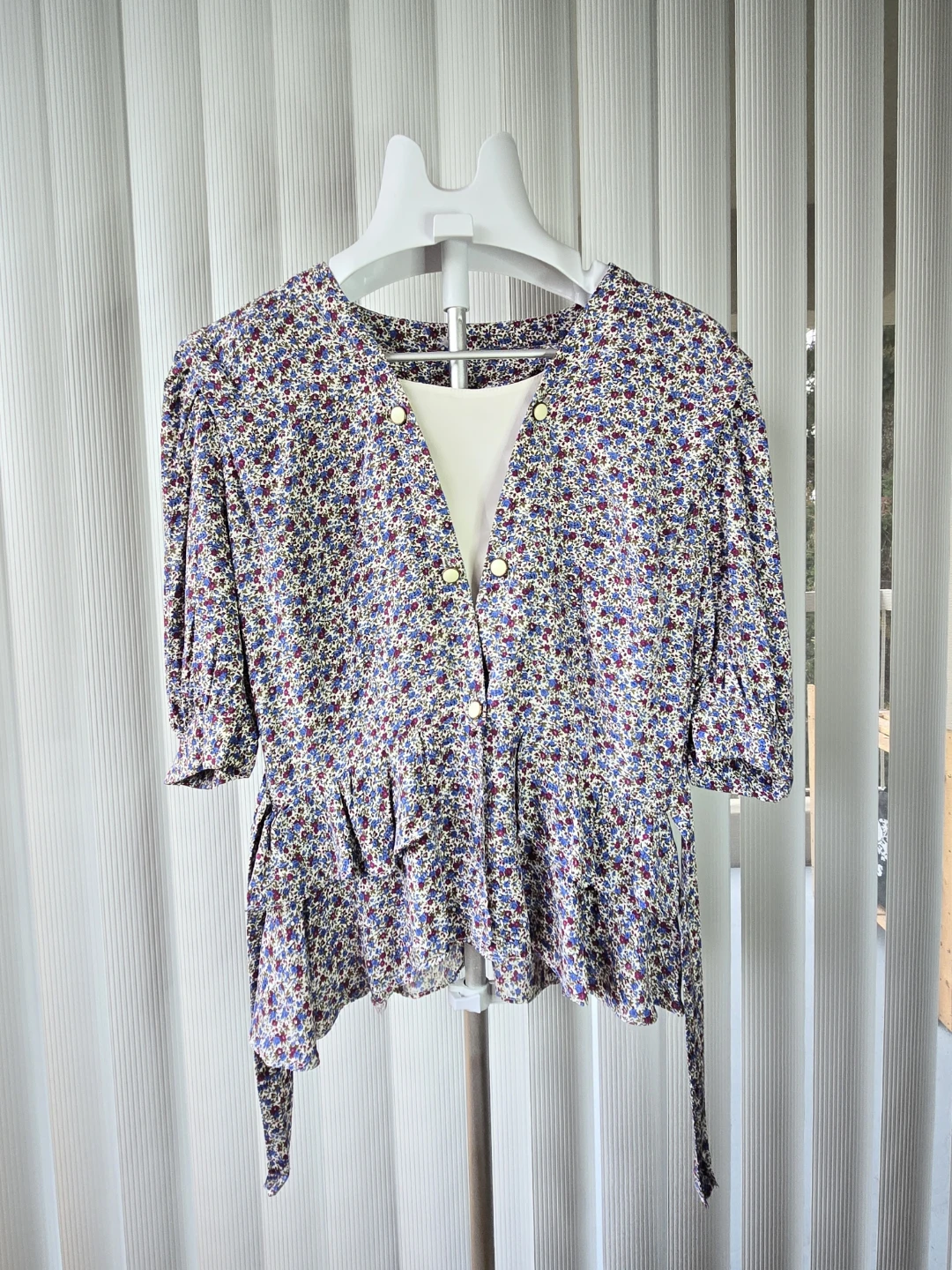 Vintage Orue Petite Floral Blouse