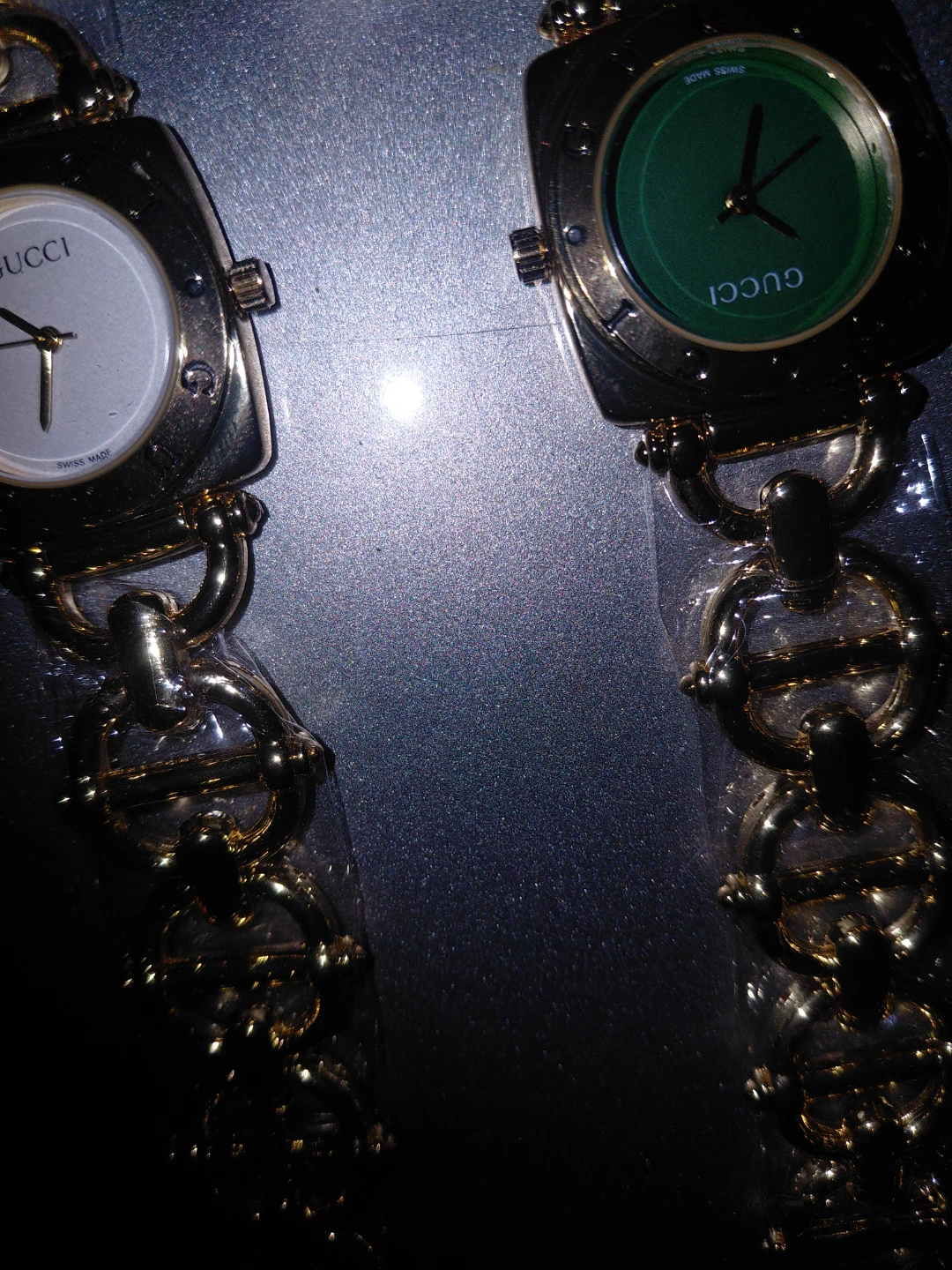 Two Gucci Analog Wristwatches