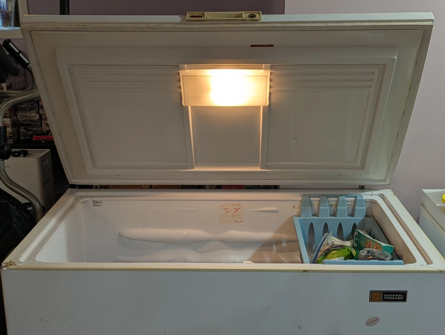 General Freezer Chest Freezer - photo 2
