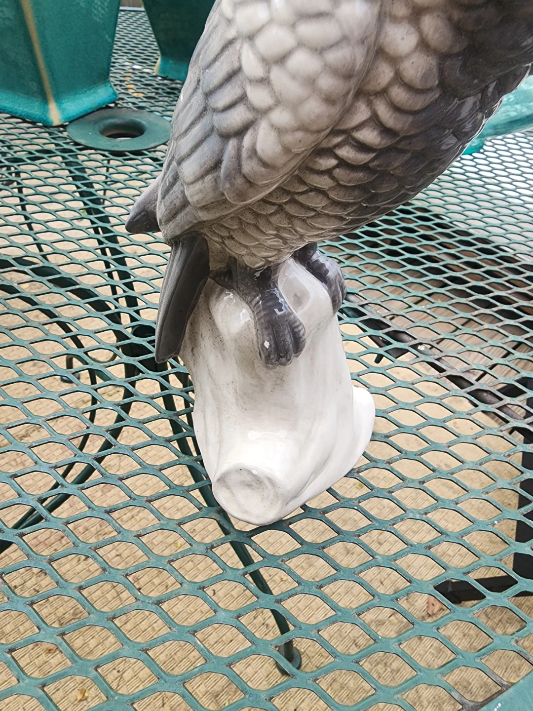 Ceramic Cockatoo Figurine - photo 2