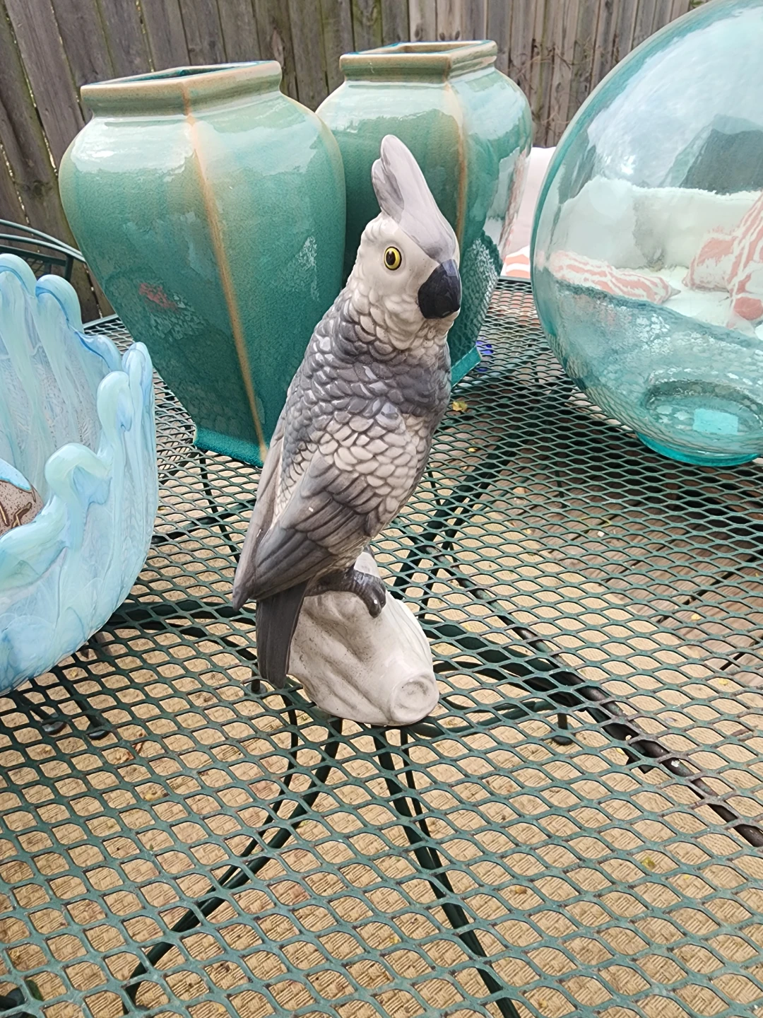 Ceramic Cockatoo Figurine - photo 4