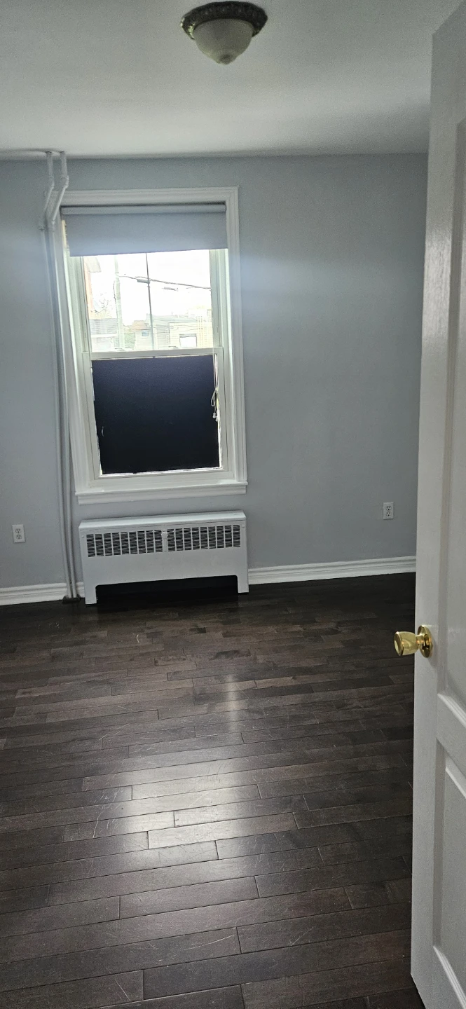 2 bedroom apartment  in Stouffville Main st& 10th line - photo 2