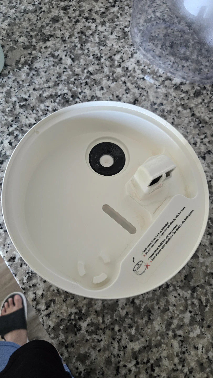 Free Humidifier – Pickup Only - photo 3