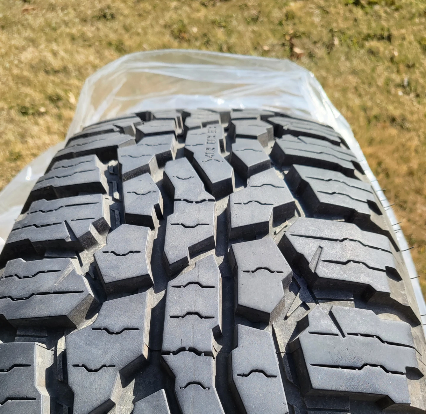 Nokian Outpost NAT 235/70R16 Tire - photo 4