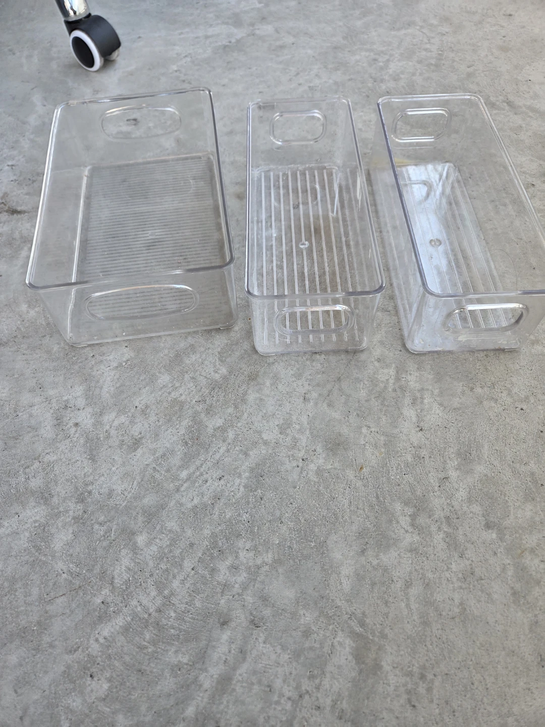 Set of 3 Clear Plastic Storage Bins
