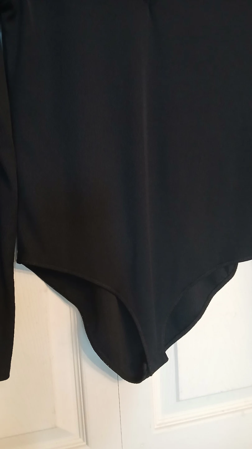Zara v neck choker bodysuit black long sleeve size M - photo 4
