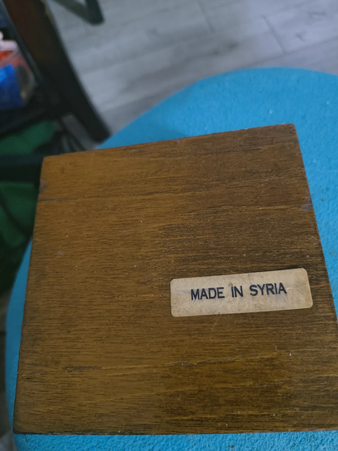 Wooden inlaid box made in Syria - photo 4