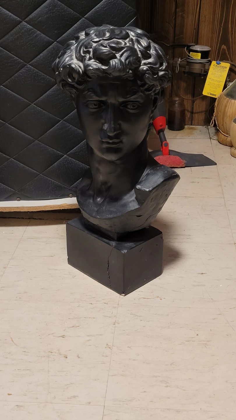 Michelangelo statue