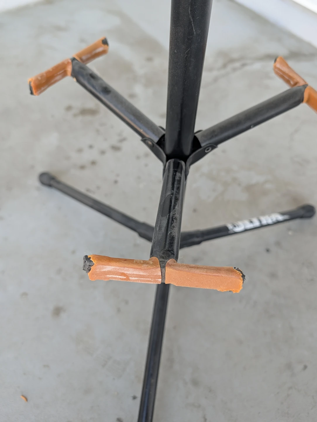 3 Guitar Stand - photo 2