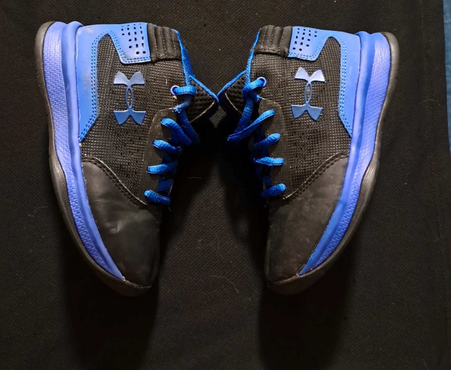 Under Armour Youth Basketball Shoes
