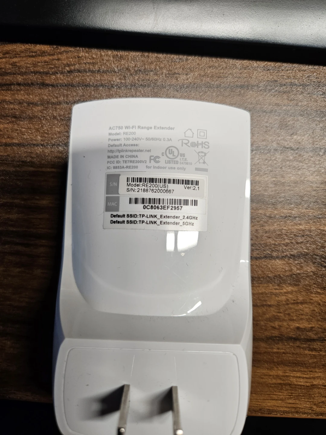 TP-Link AC750 Wi-Fi Range Extender (RE200) - photo 2