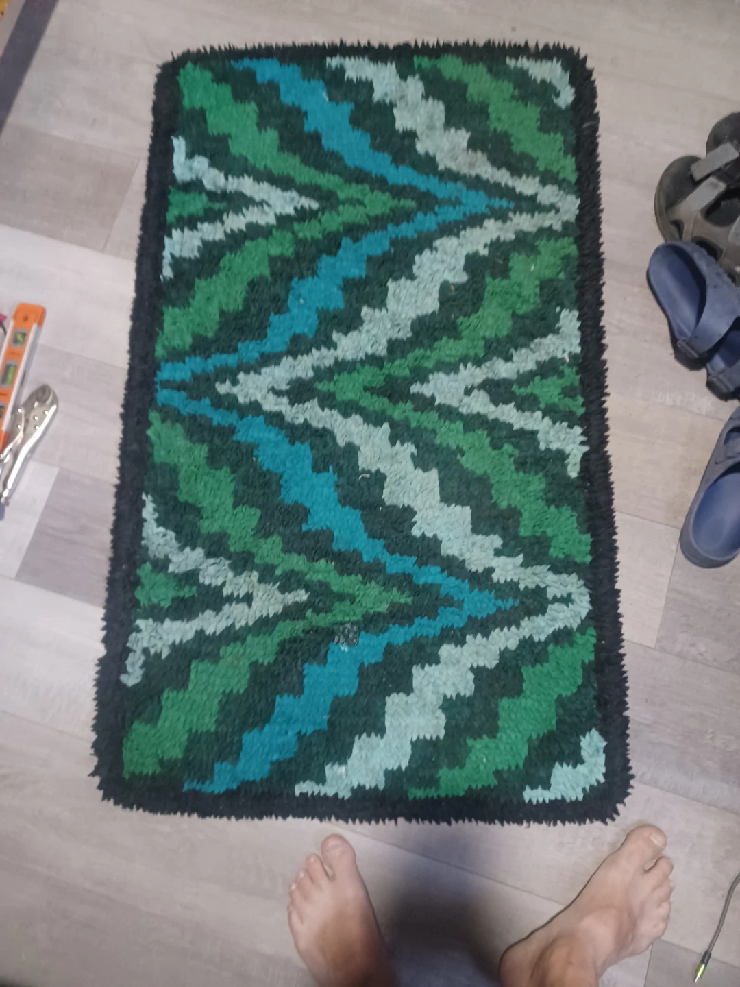 Green Chevron Pattern Shag Accent Rug - photo 3