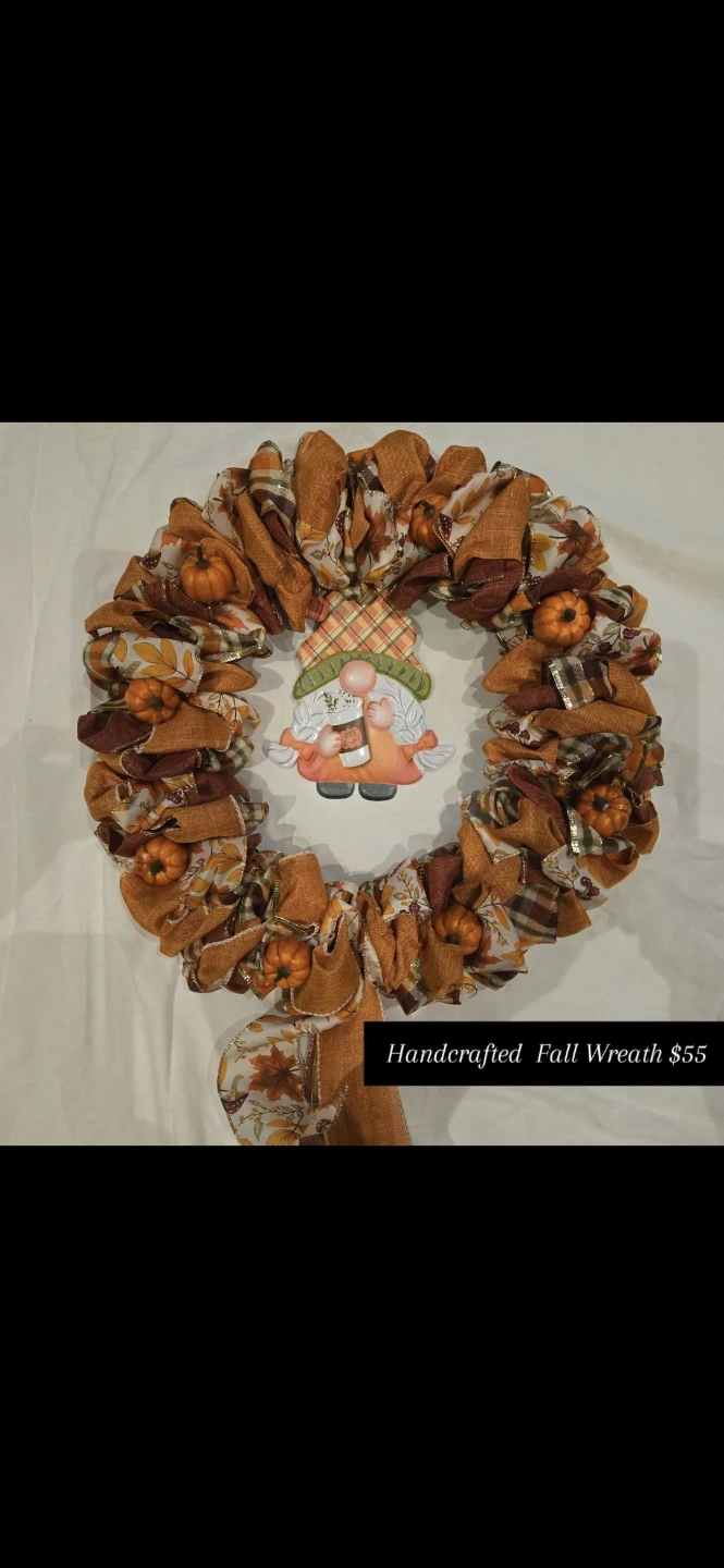 BN Handcrafted Fall Wreath