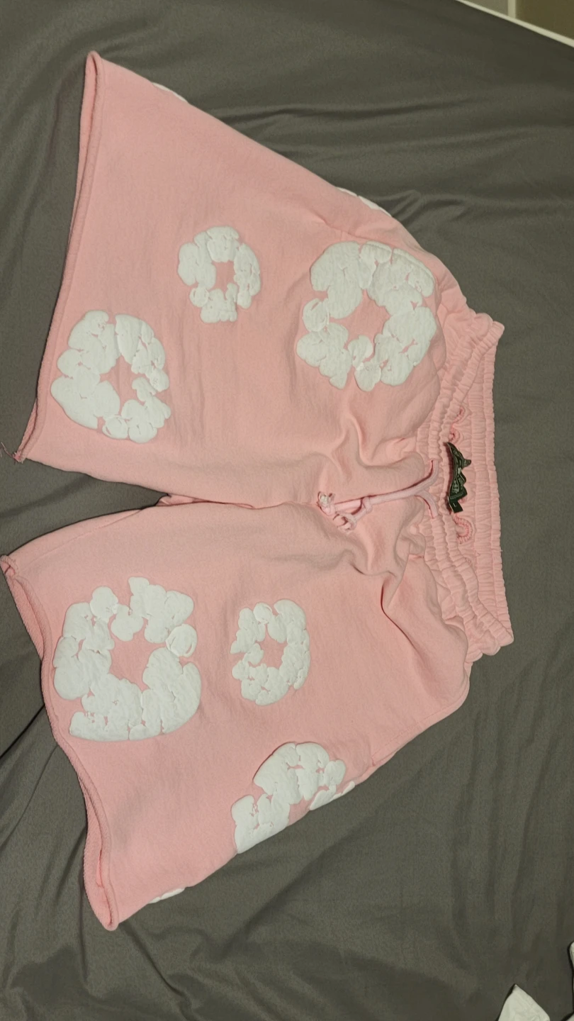 Pink denim tears shorts Cheak descriptions 70$